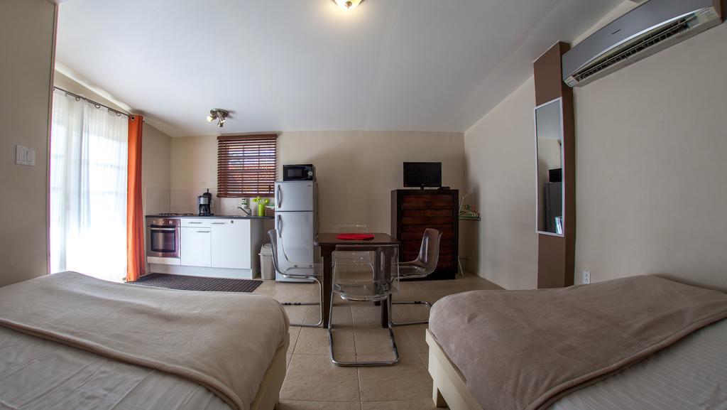 Aruba Tropic Apartments Noord Eksteriør bilde