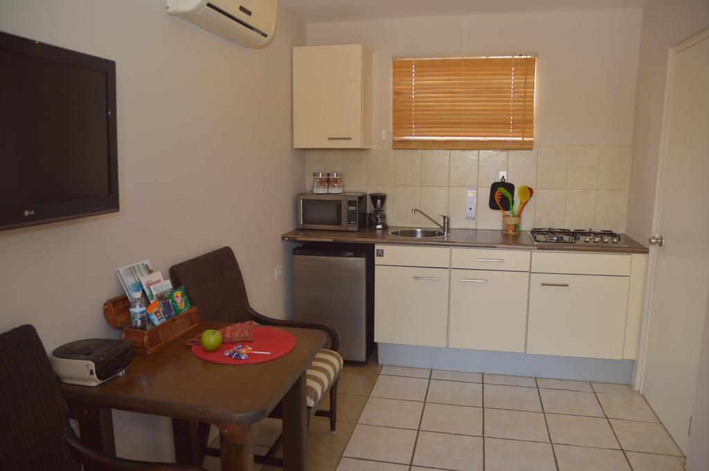 Aruba Tropic Apartments Noord Eksteriør bilde