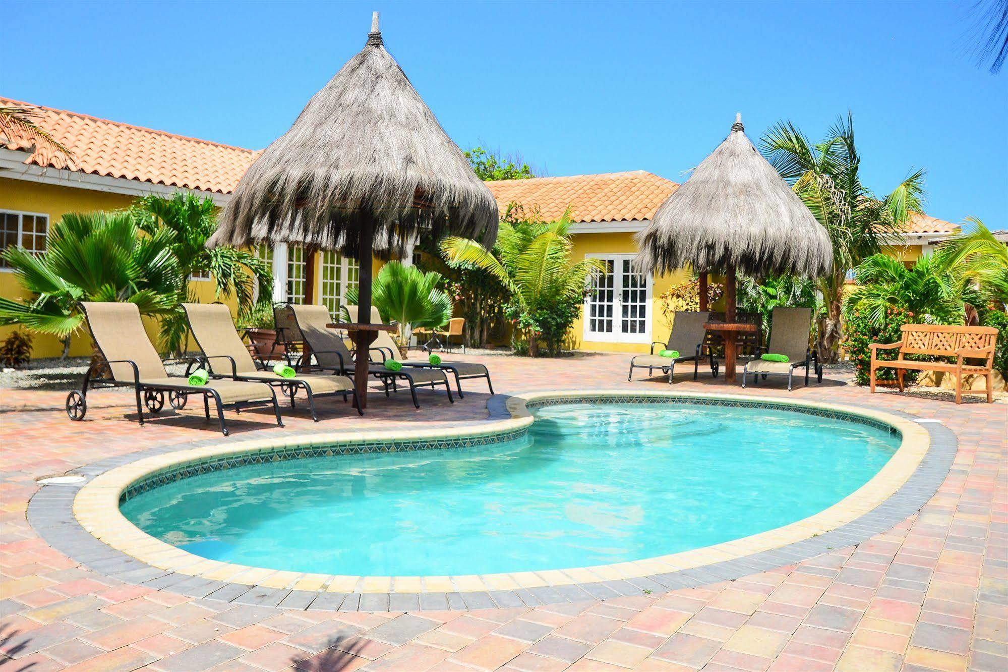 Aruba Tropic Apartments Noord Eksteriør bilde